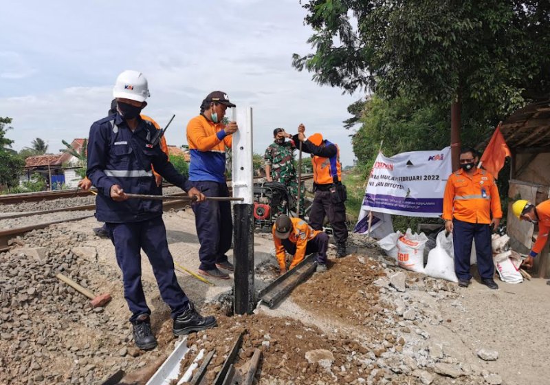2 Anak Tewas Tertabrak Kereta di Karawang, Begini Penjelasan&nbsp;KAI